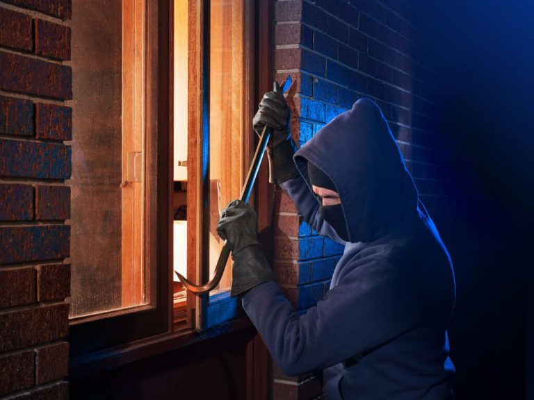 What’s The Difference Between Robbery, Burglary, And Theft? | MVSK Law